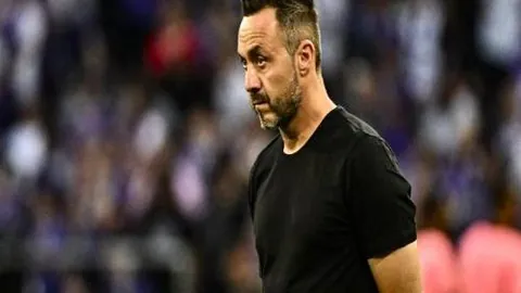 国青世青赛目标临近，中超烽烟再起，巨星荟萃战局激烈